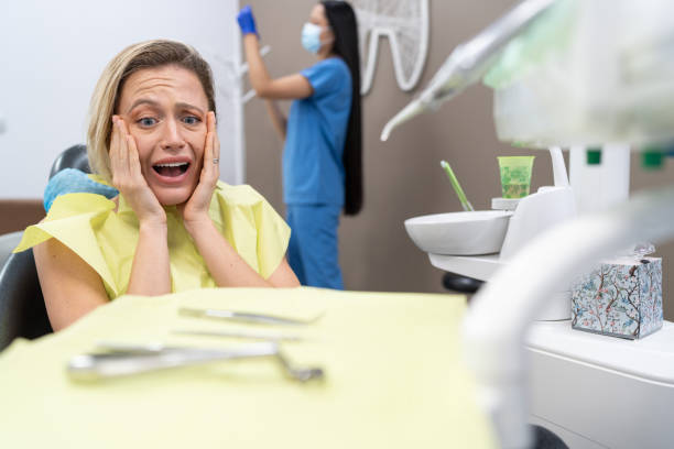 Best Broken or Chipped Tooth Repair in Le Grand, CA
